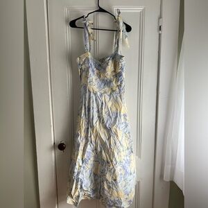 Women’s Bow TiedMidi Floral Dress